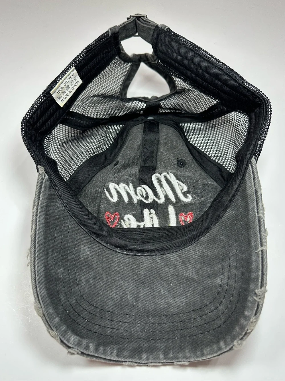 MOM LIFE DISTRESSED TRUCKER HAT WOMEN’S PONYTAIL CAP GRAY BLACK MESH ADJUSTABLE